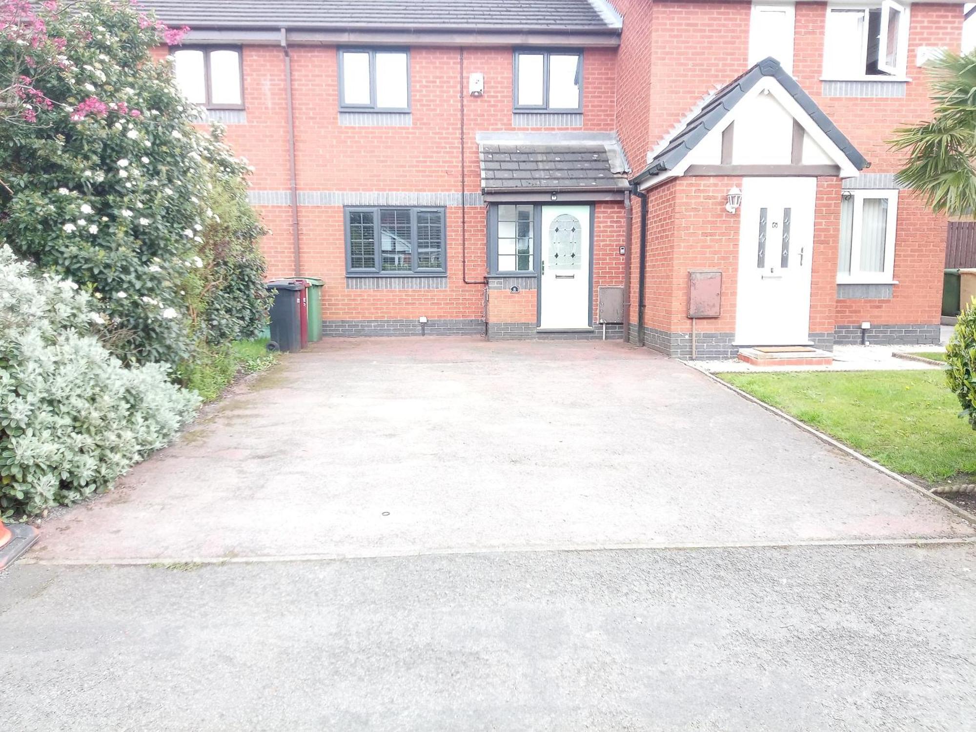 Beautiful 2-Bed House In Bolton With Free Parking Villa Esterno foto